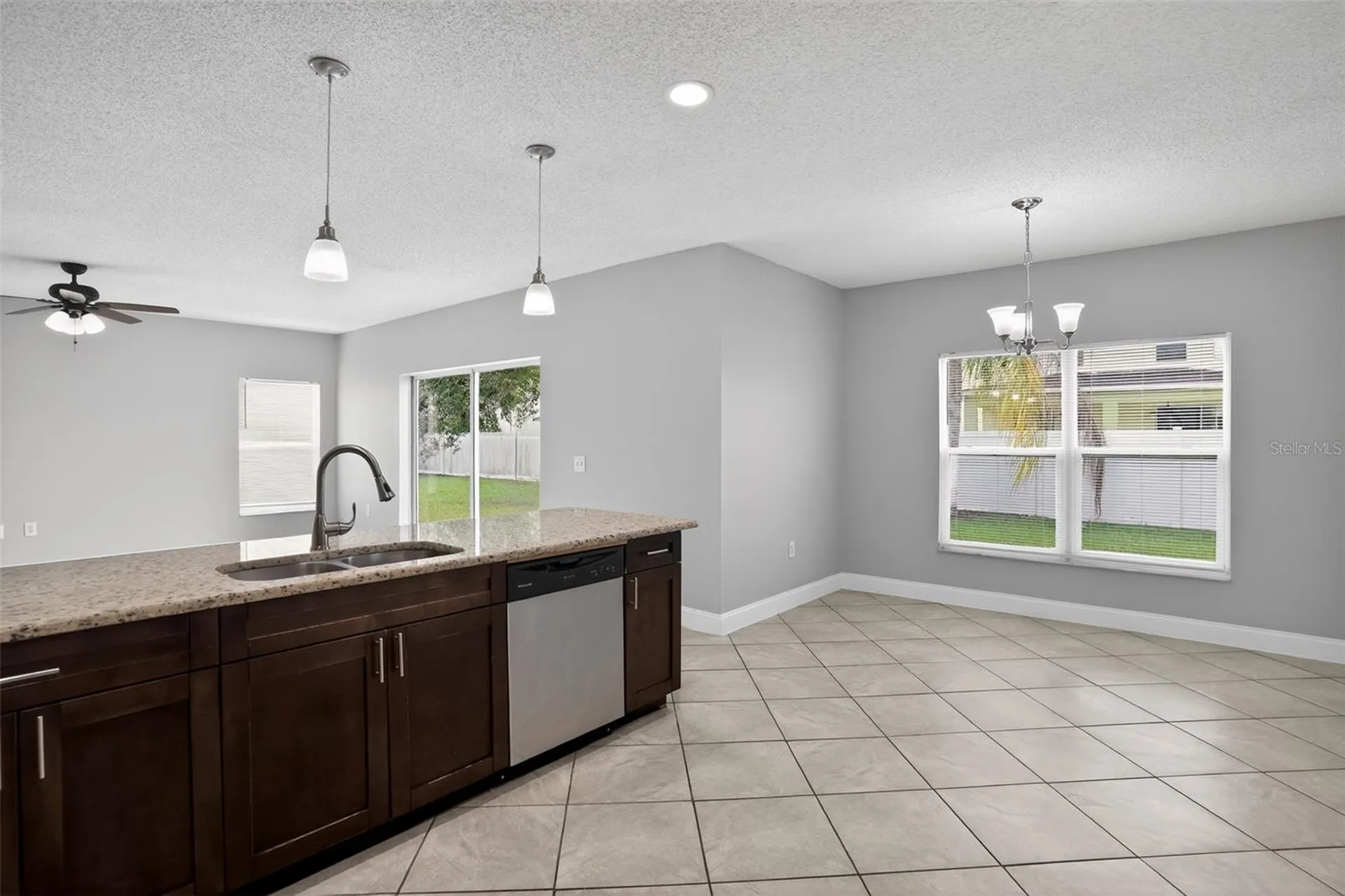 202 Amesbury Lane Kissimmee FL 34758