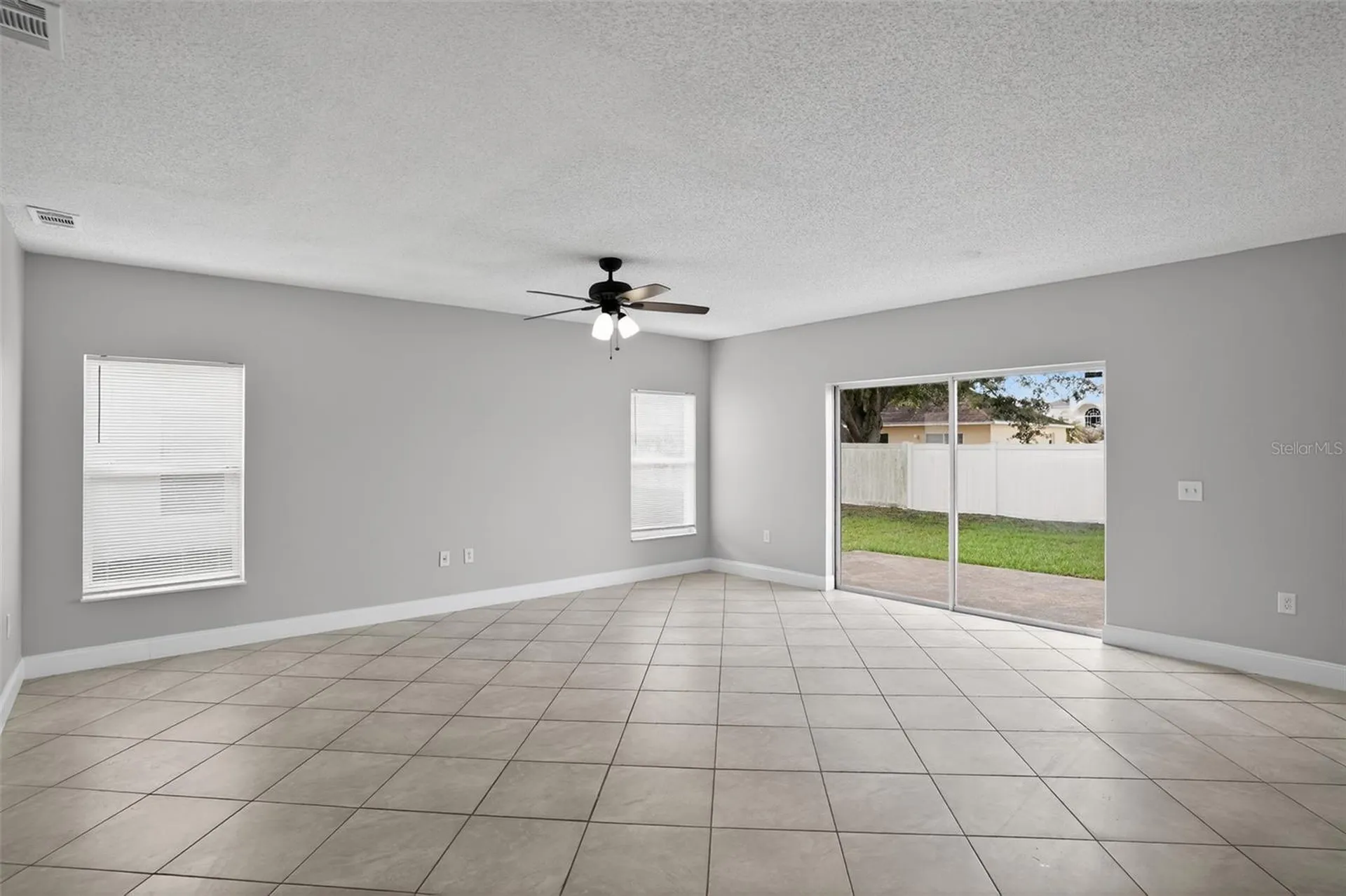 202 Amesbury Lane Kissimmee FL 34758