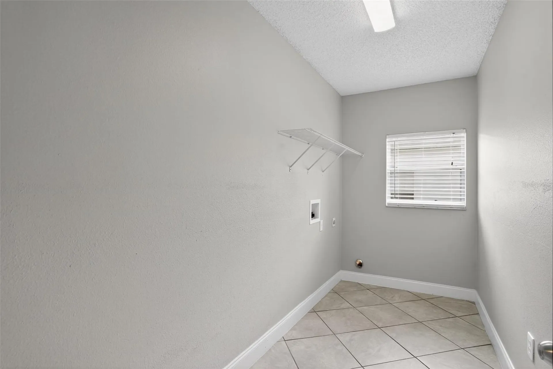 202 Amesbury Lane Kissimmee FL 34758