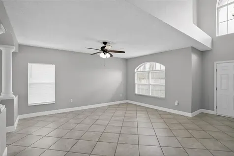 202 Amesbury Lane Kissimmee FL 34758