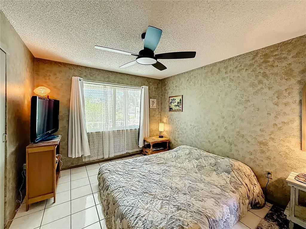 601 E Seminole Drive Venice FL 34293
