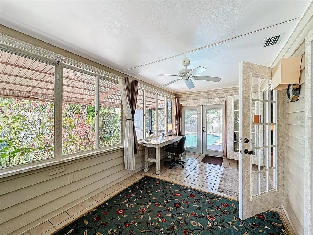 601 E Seminole Drive Venice FL 34293