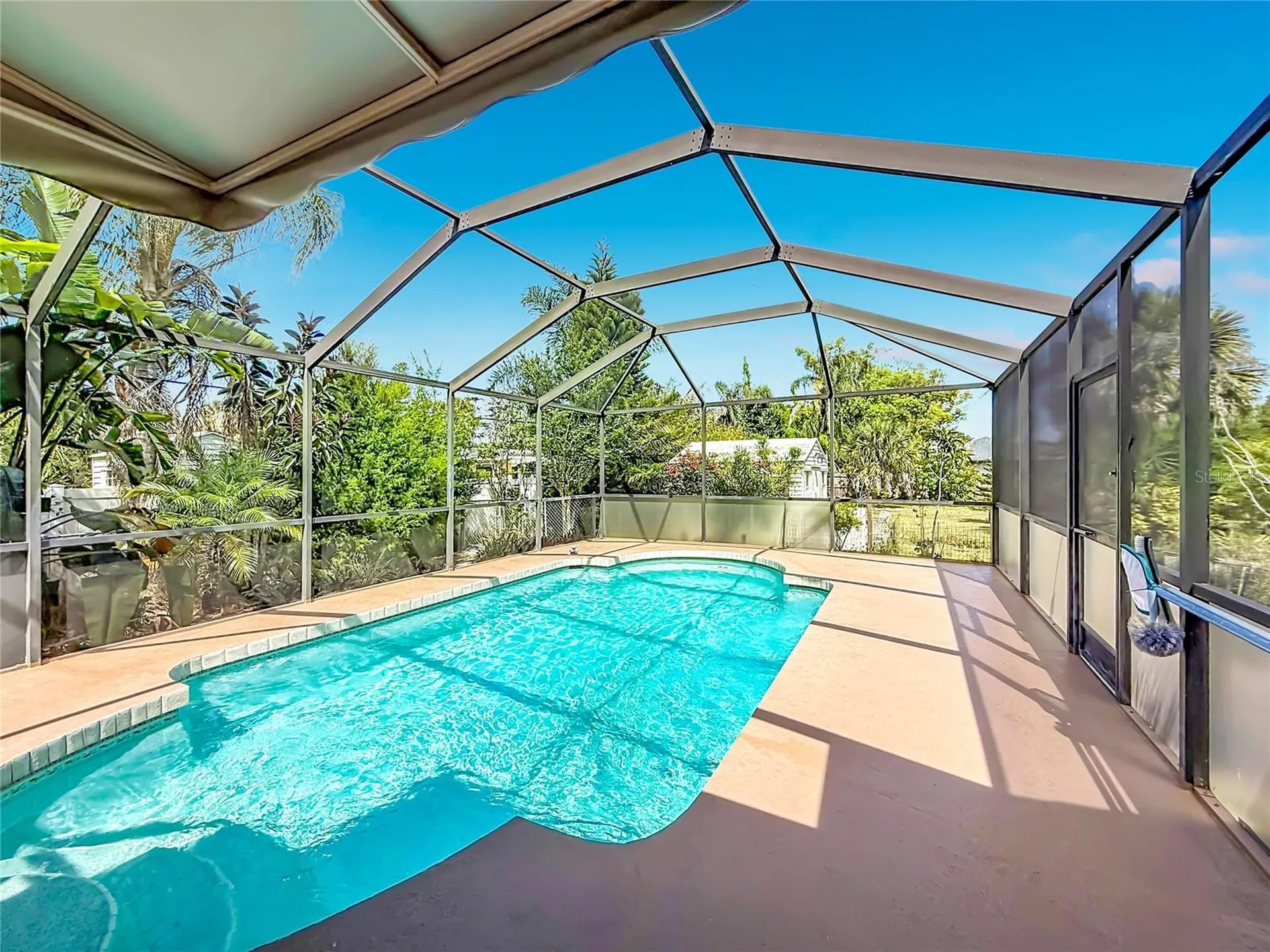601 E Seminole Drive Venice FL 34293