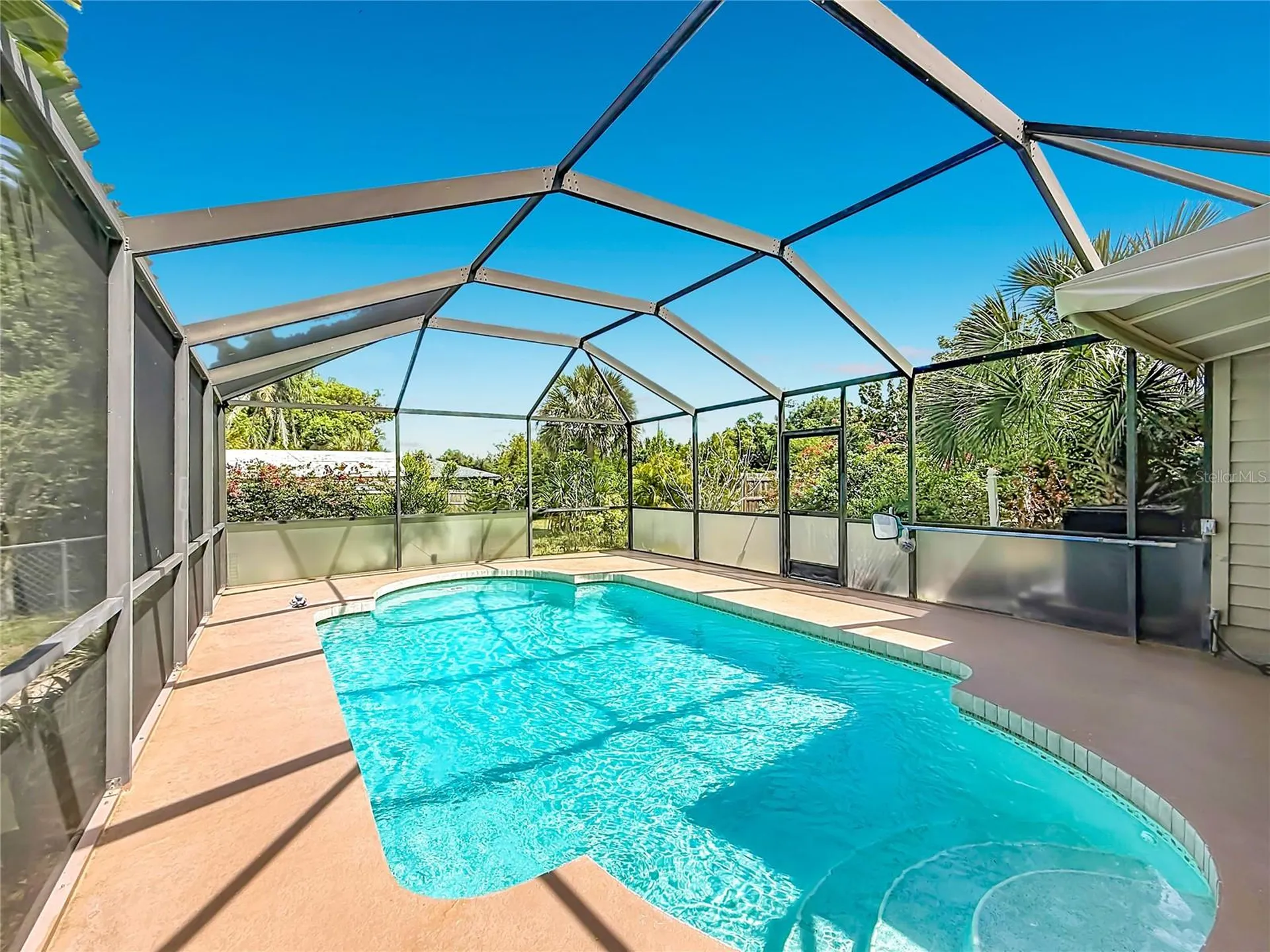 601 E Seminole Drive Venice FL 34293