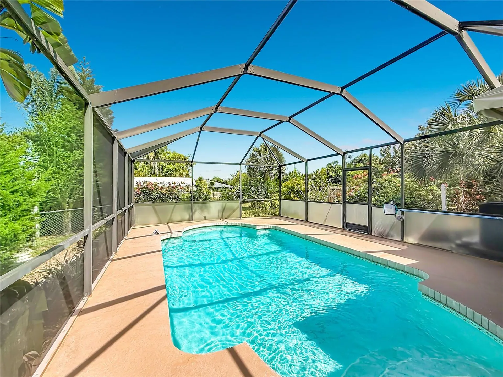 601 E Seminole Drive Venice FL 34293