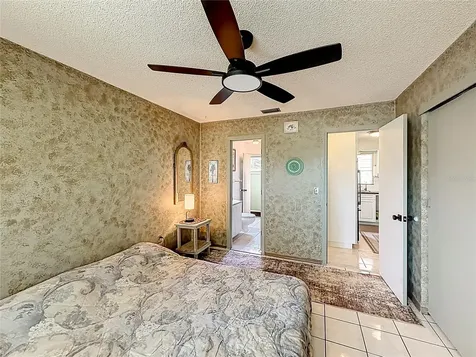 601 E Seminole Drive Venice FL 34293