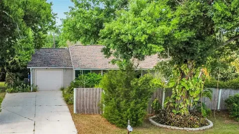 601 E Seminole Drive Venice FL 34293