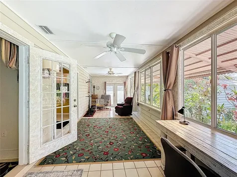 601 E Seminole Drive Venice FL 34293