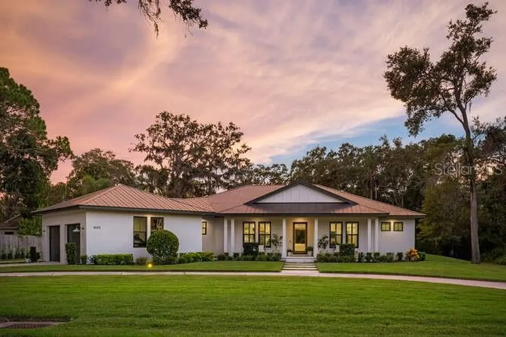 4650 10th Street Sarasota FL 34232