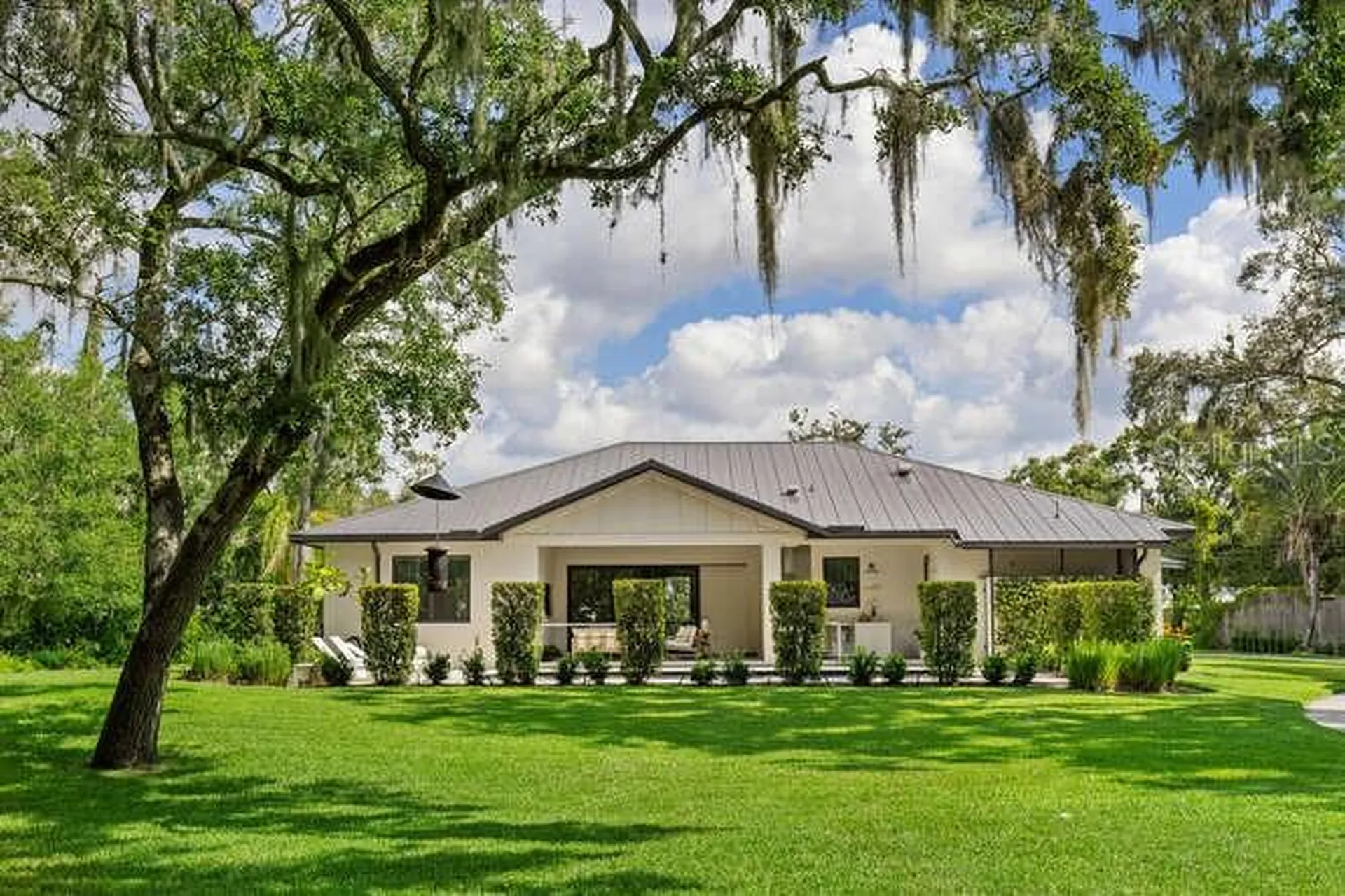 4650 10th Street Sarasota FL 34232