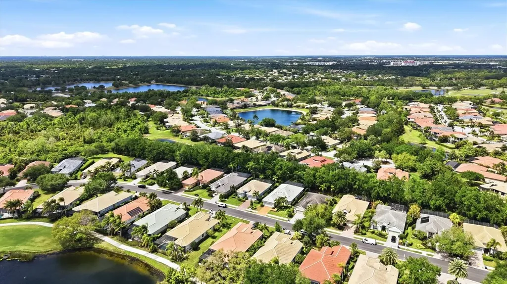 12323 Thornhill Court Lakewood Ranch FL 34202