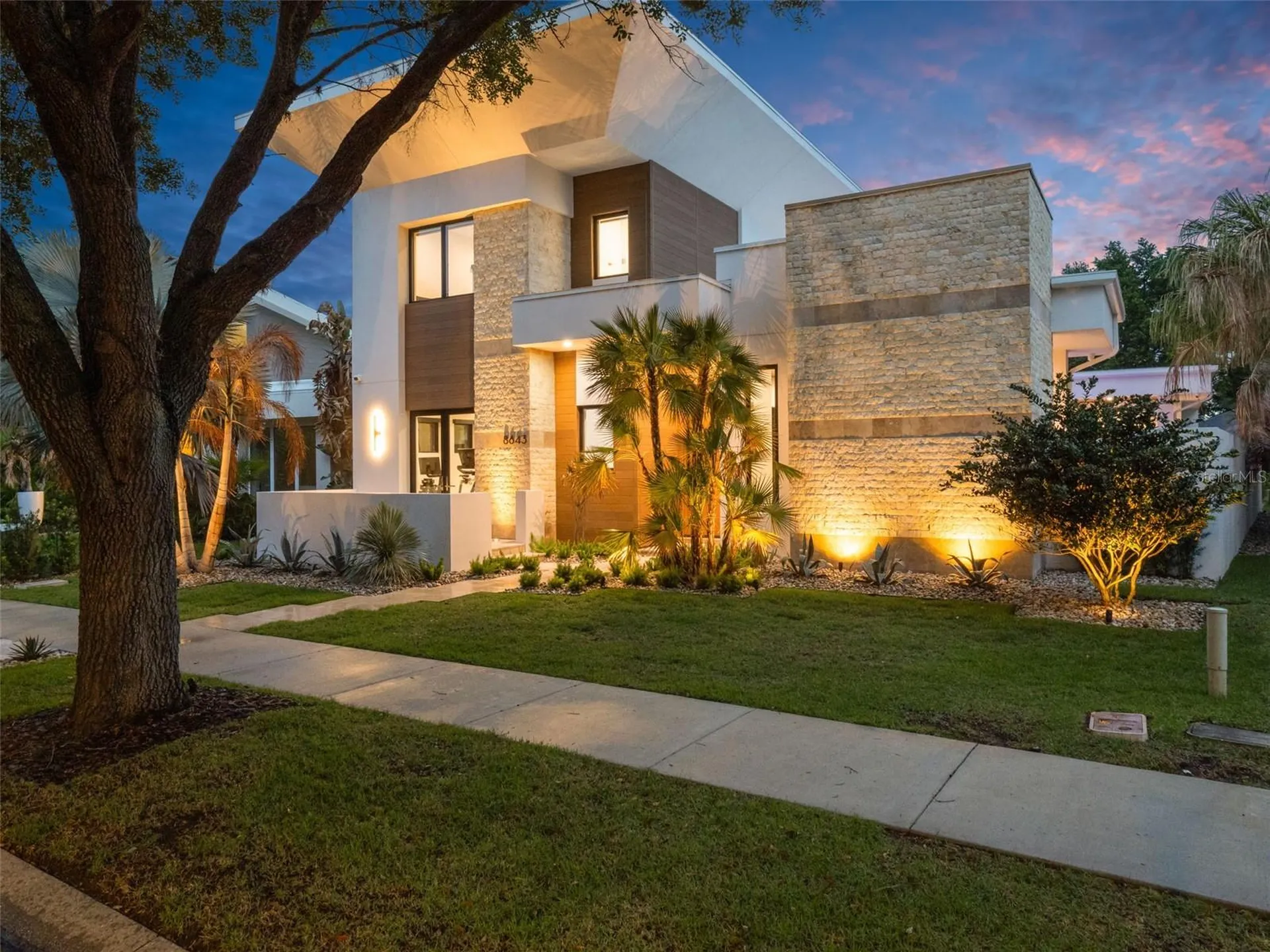 8643 Farthington Way Orlando FL 32827