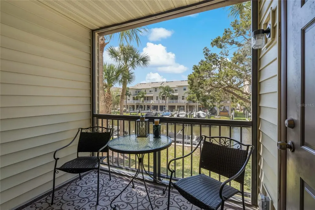 340 Moorings Cove Drive Tarpon Springs FL 34689