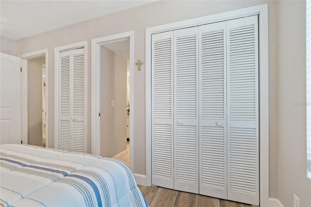 340 Moorings Cove Drive Tarpon Springs FL 34689