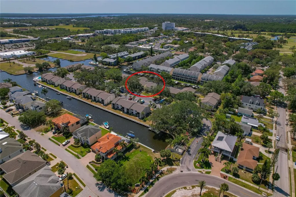 340 Moorings Cove Drive Tarpon Springs FL 34689