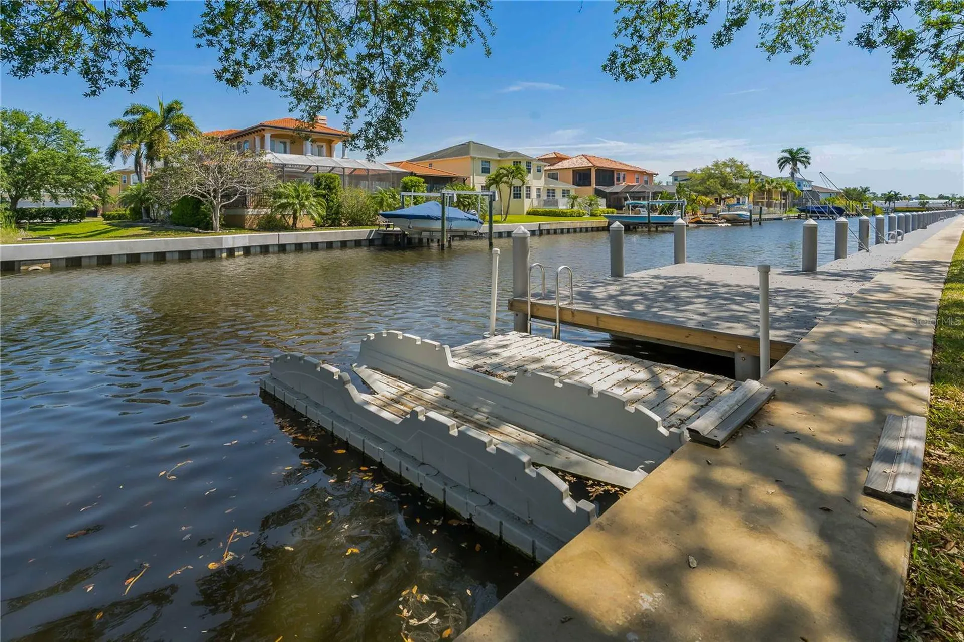 340 Moorings Cove Drive Tarpon Springs FL 34689