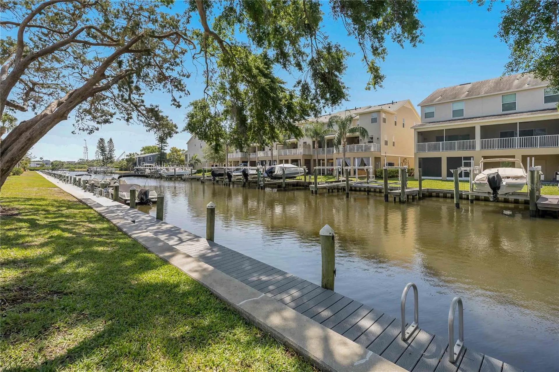 340 Moorings Cove Drive Tarpon Springs FL 34689