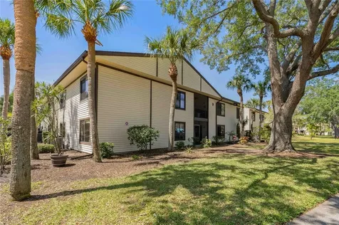 340 Moorings Cove Drive Tarpon Springs FL 34689