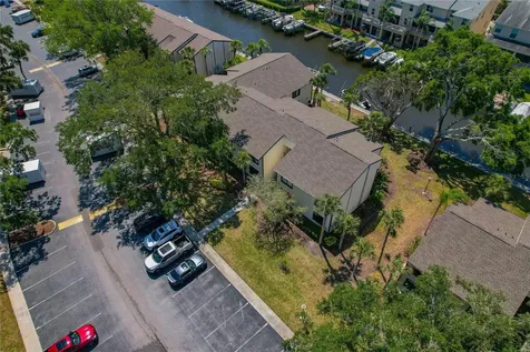340 Moorings Cove Drive Tarpon Springs FL 34689