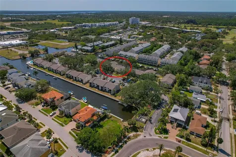 340 Moorings Cove Drive Tarpon Springs FL 34689