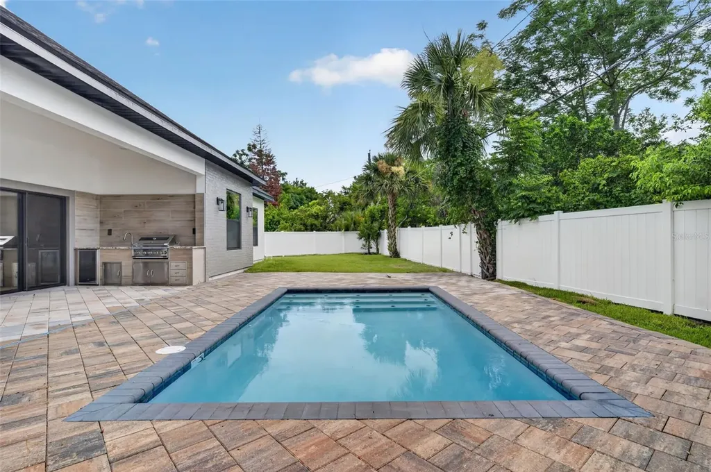 102 Bell Place Winter Park FL 32792