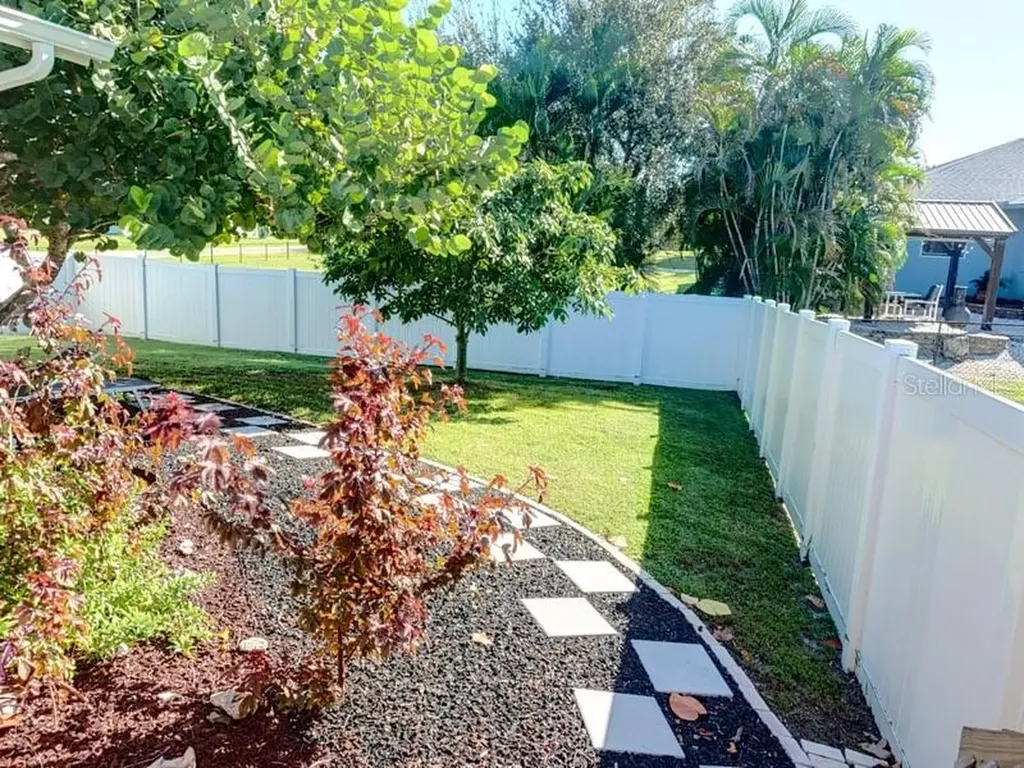 323 Dolphin Parkway Punta Gorda FL 33950