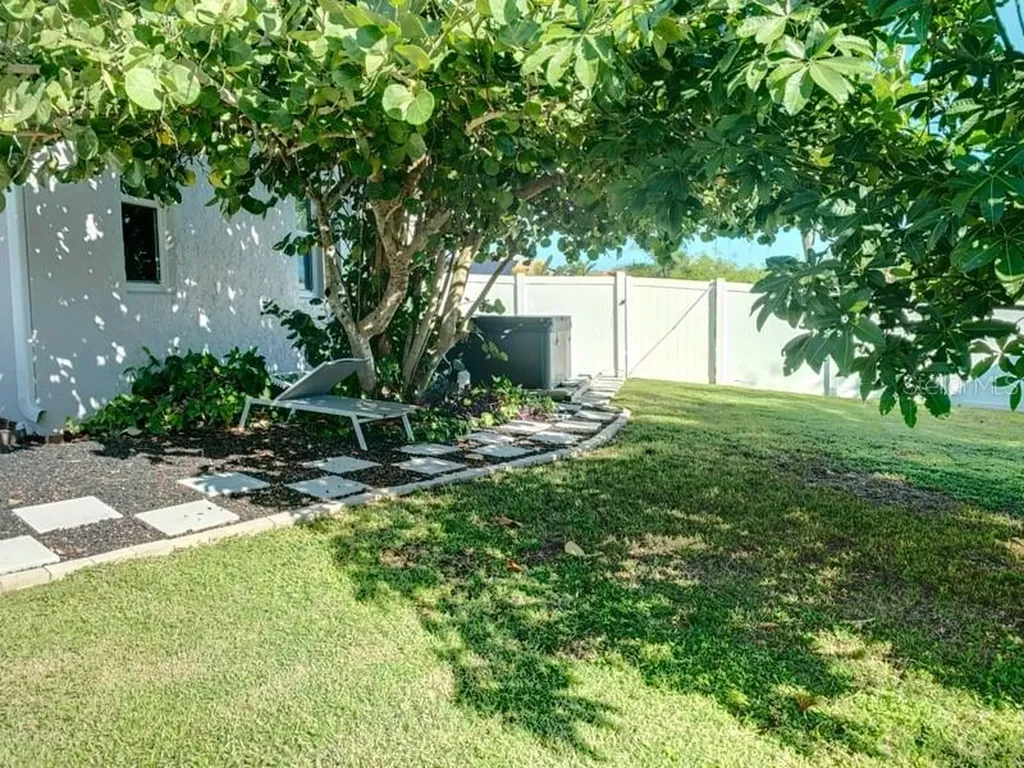 323 Dolphin Parkway Punta Gorda FL 33950