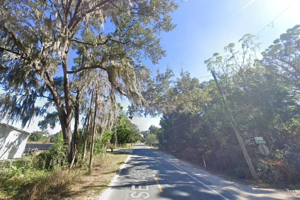 SE 145th Street Summerfield FL 34491
