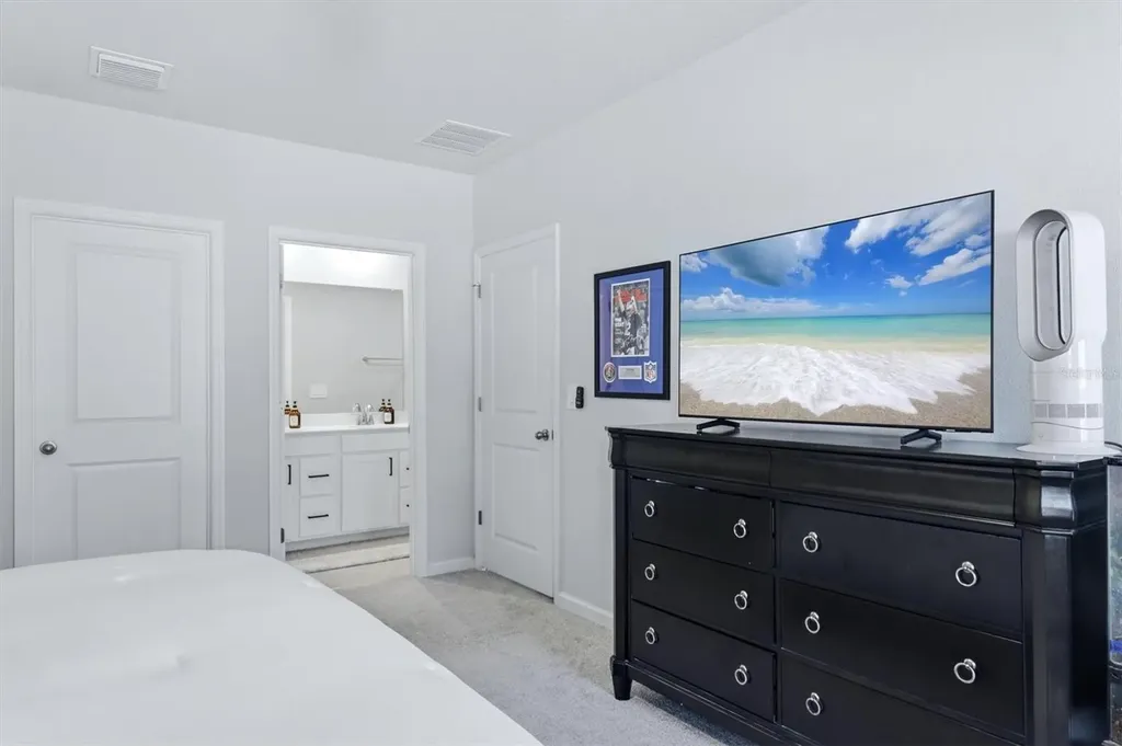 806 170th Court E Bradenton FL 34212