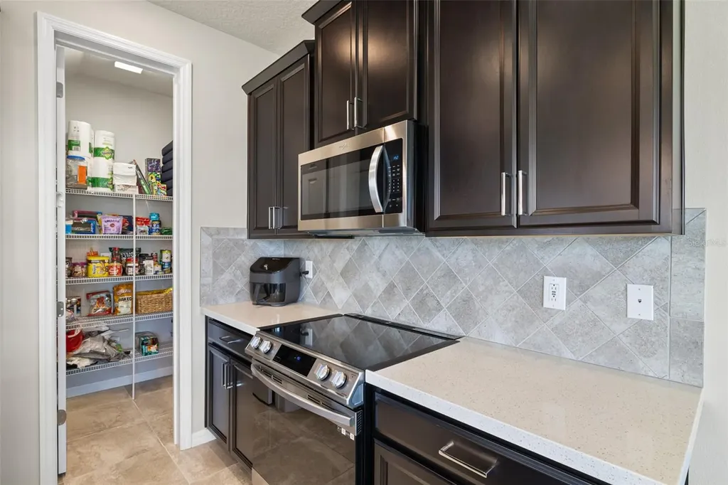 2472 Annacella Avenue Kissimmee FL 34741