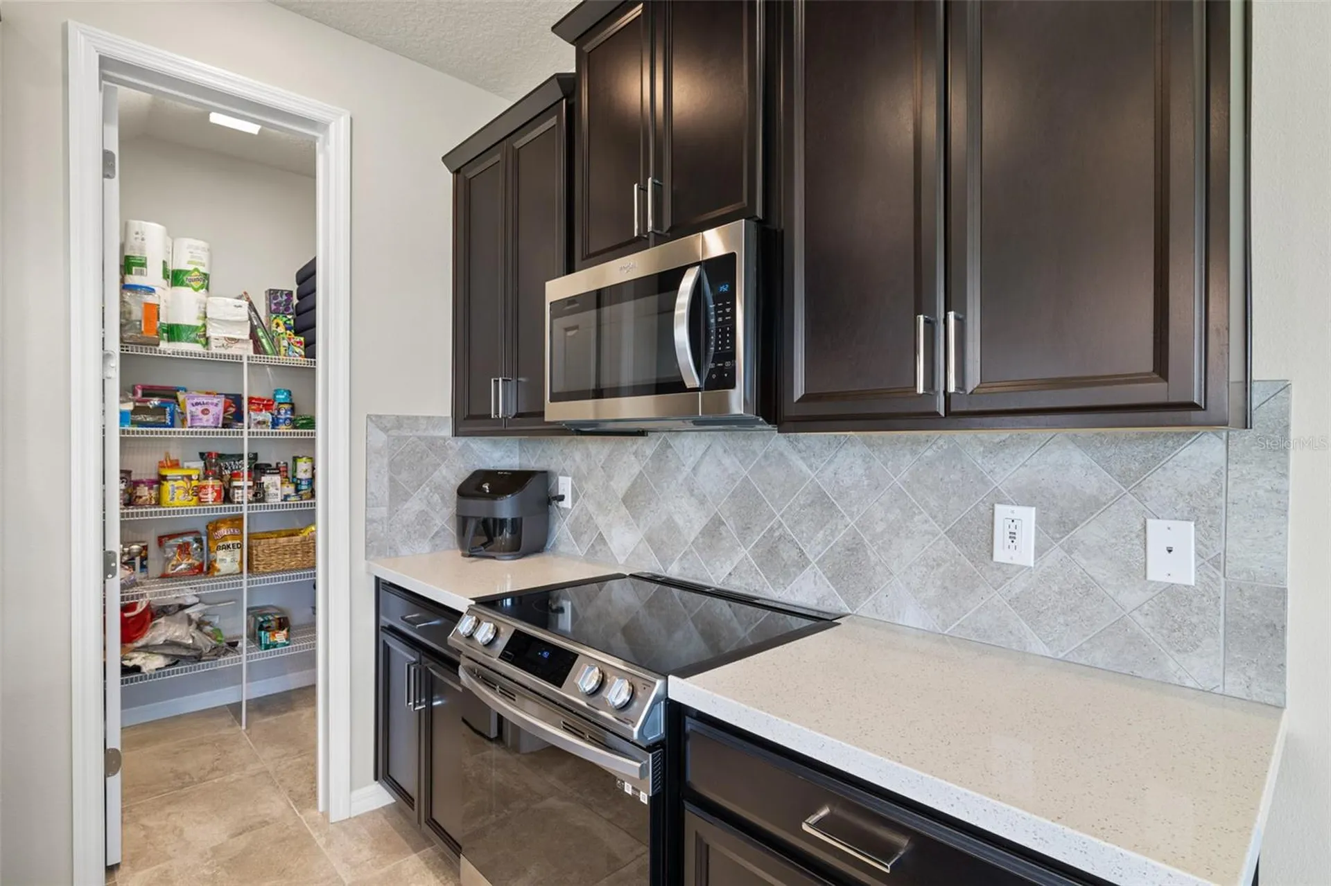 2472 Annacella Avenue Kissimmee FL 34741