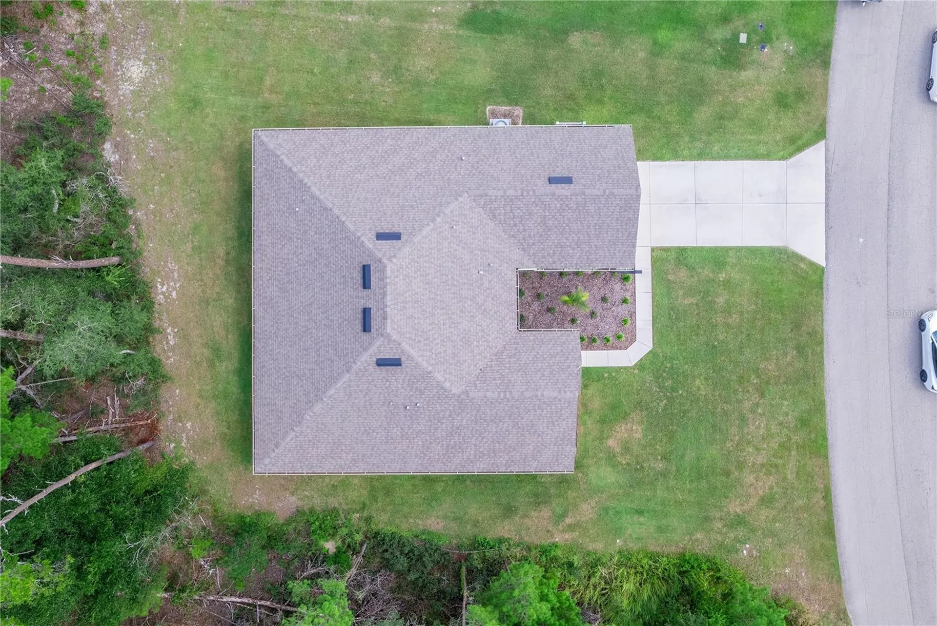 71 Bells Of Ireland Court Homosassa FL 34446