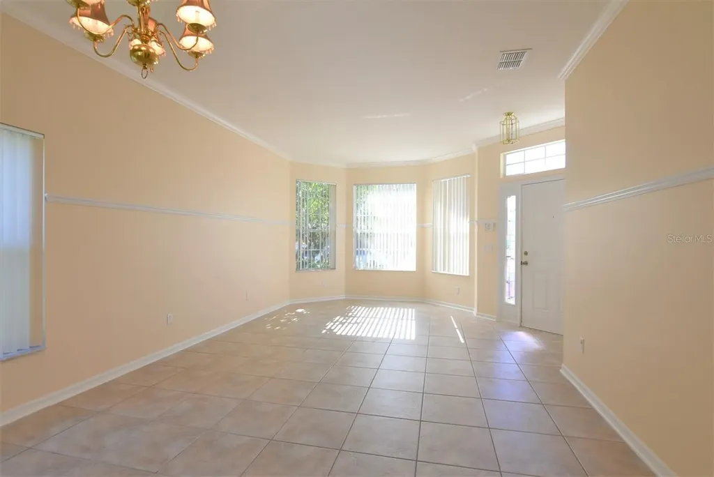8711 Hastings Beach Boulevard Orlando FL 32829