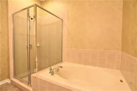 8711 Hastings Beach Boulevard Orlando FL 32829