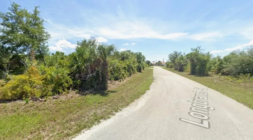 10005 Long Beach Street Port Charlotte FL 33981