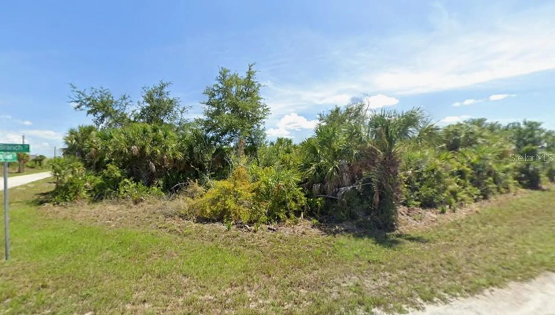 10005 Long Beach Street Port Charlotte FL 33981