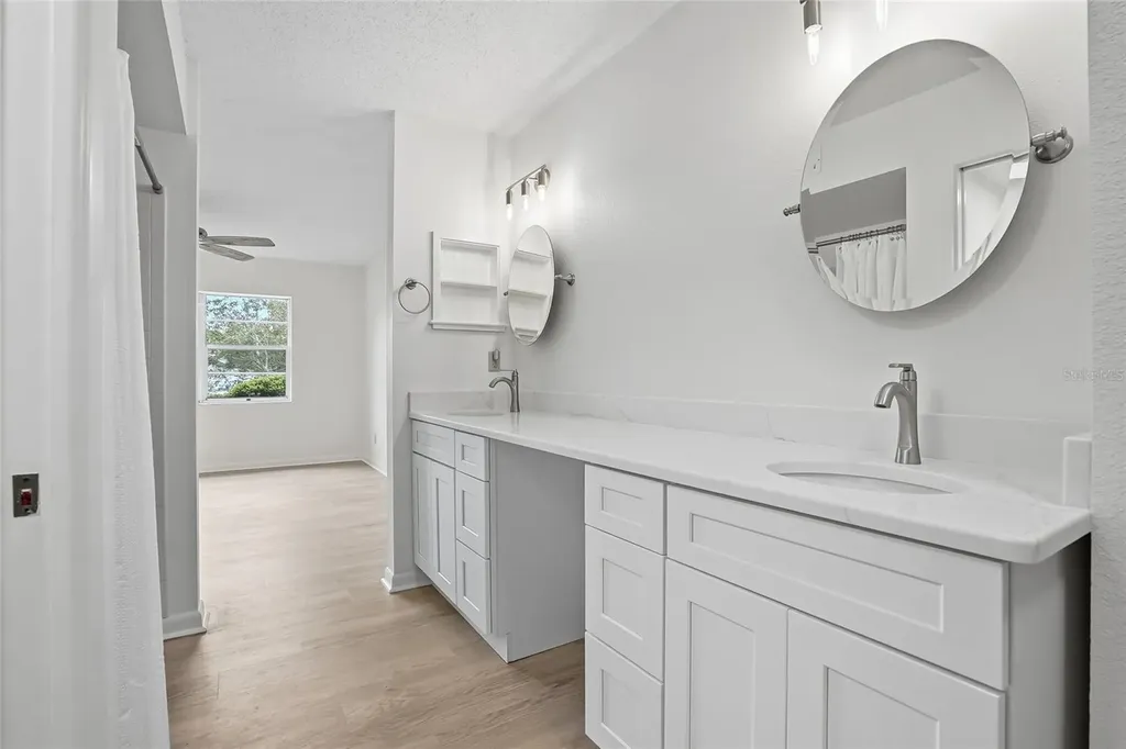 500 Santa Cruz Place NE St Petersburg FL 33703