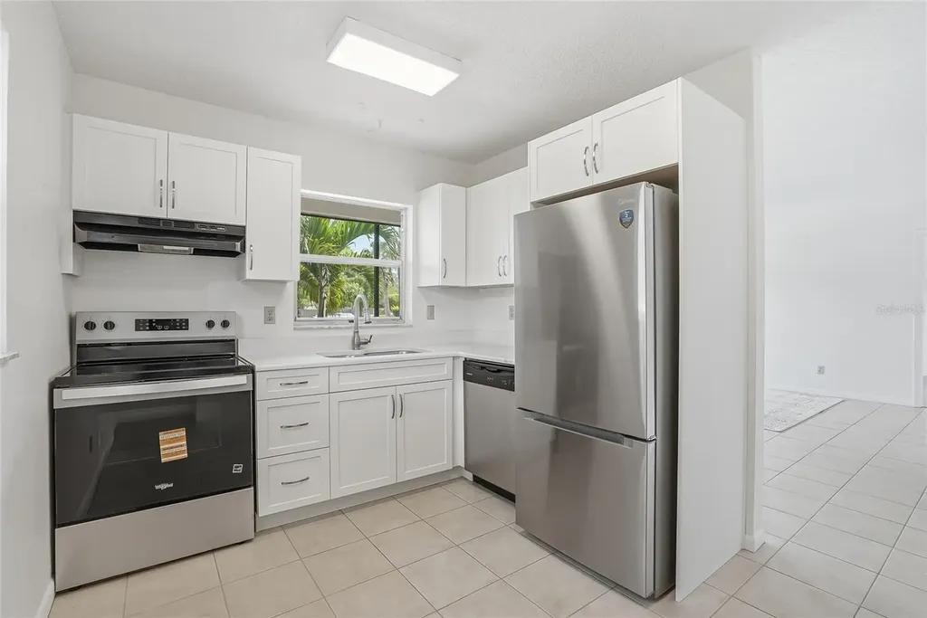 500 Santa Cruz Place NE St Petersburg FL 33703
