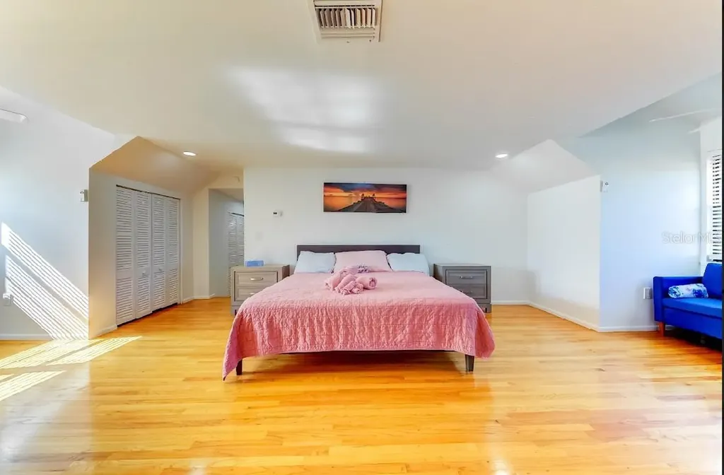 2932 Lexington Street Sarasota FL 34231