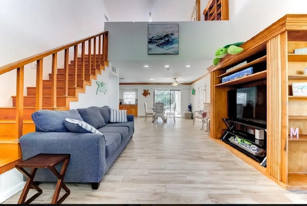 2932 Lexington Street Sarasota FL 34231