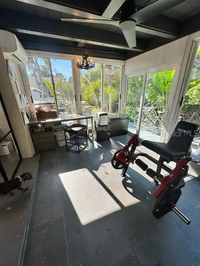 541 Spanish Drive N Longboat Key FL 34228