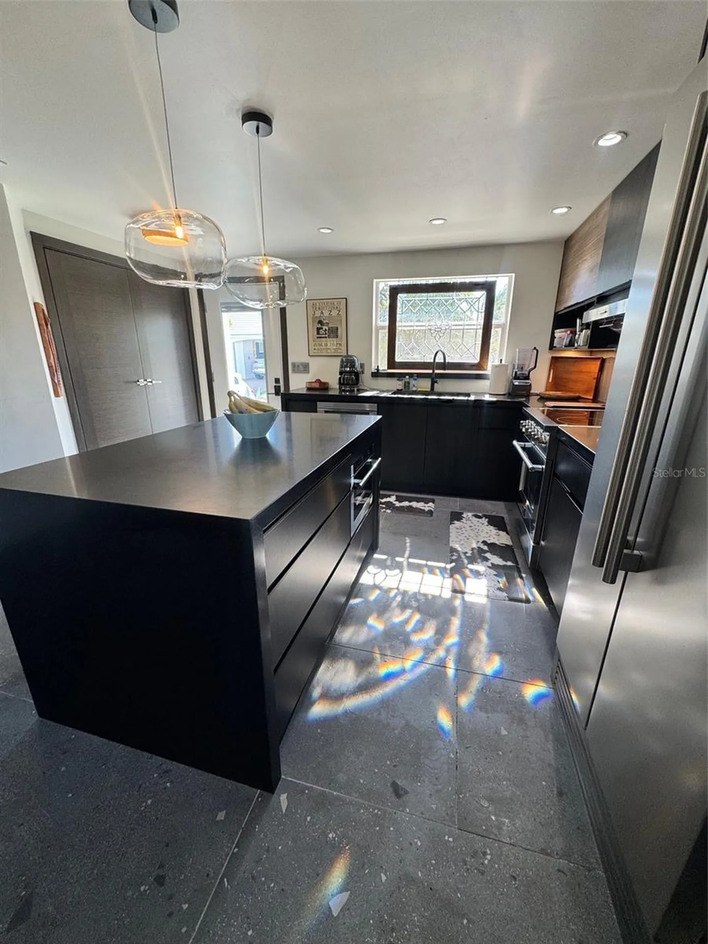 541 Spanish Drive N Longboat Key FL 34228
