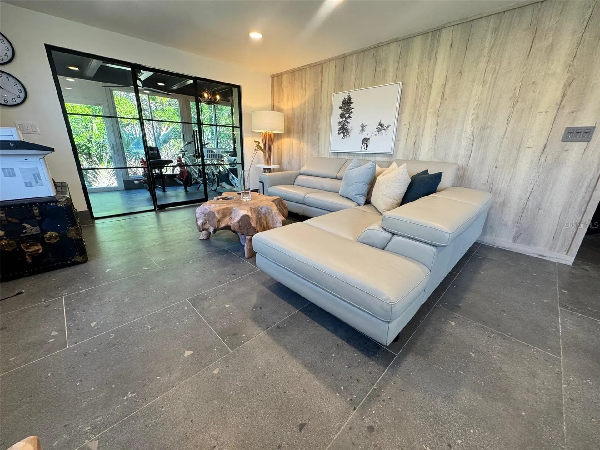 541 Spanish Drive N Longboat Key FL 34228