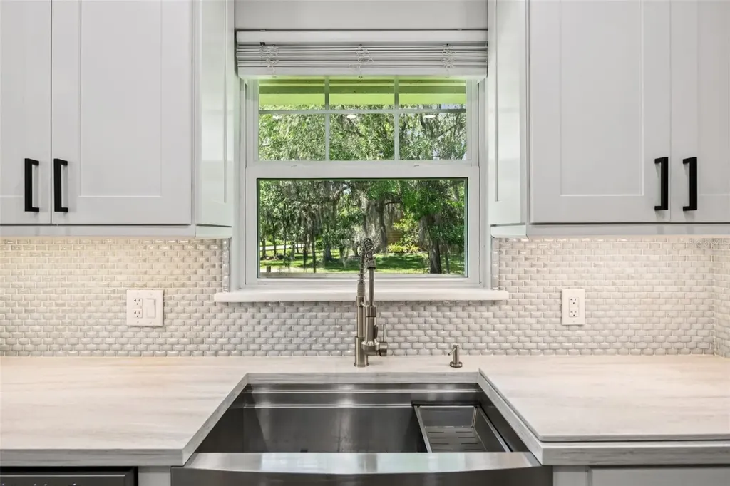 2695 Holiday Woods Drive Kissimmee FL 34744