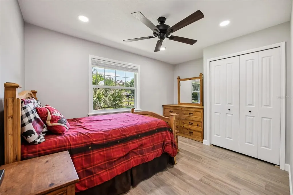 2695 Holiday Woods Drive Kissimmee FL 34744