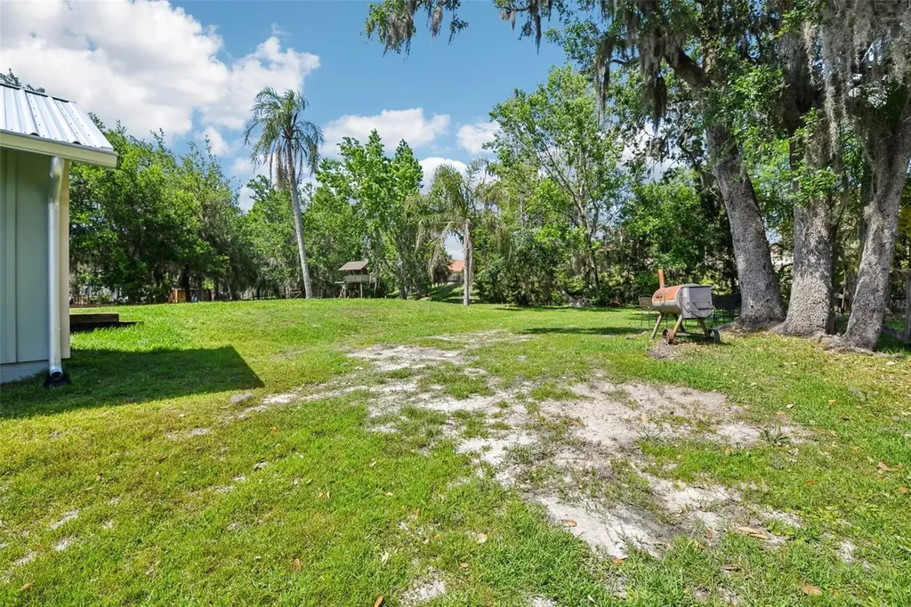 2695 Holiday Woods Drive Kissimmee FL 34744