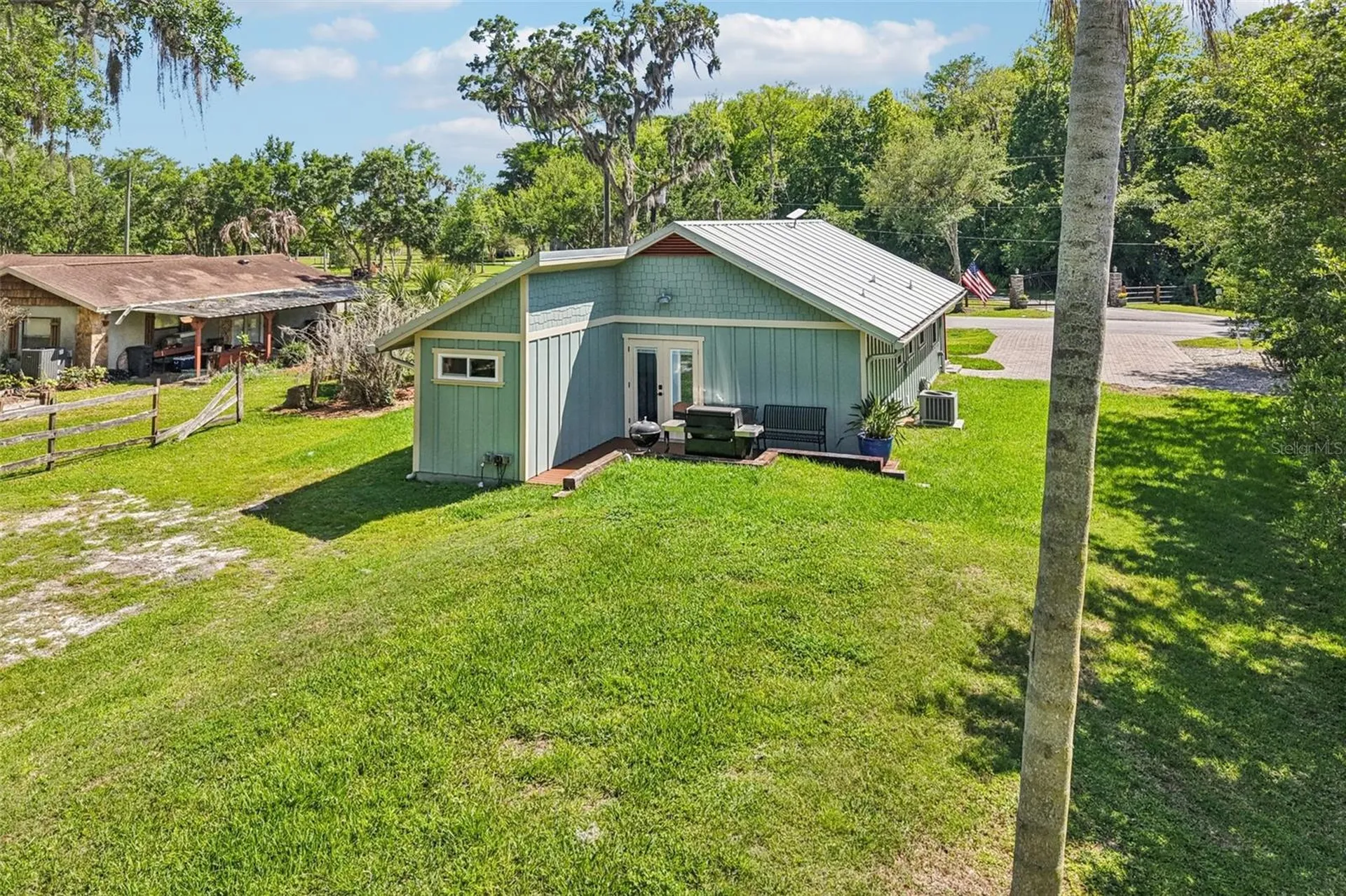 2695 Holiday Woods Drive Kissimmee FL 34744