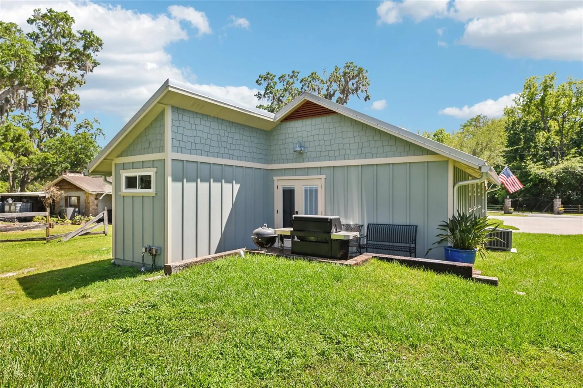 2695 Holiday Woods Drive Kissimmee FL 34744