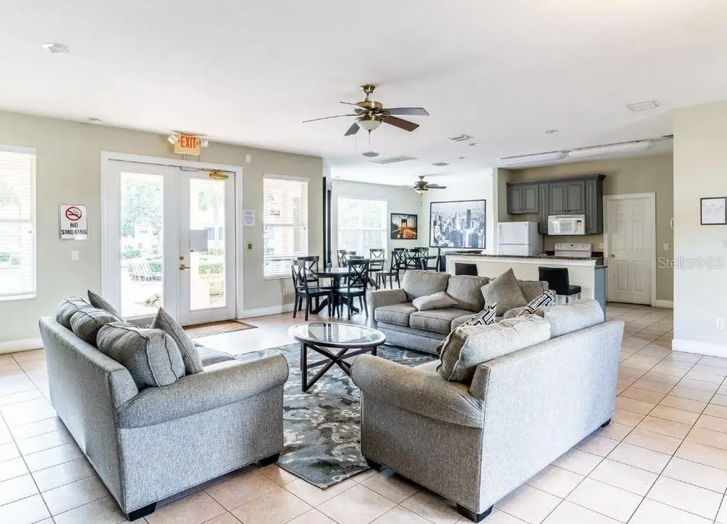 1213 South Beach Circle Kissimmee FL 34746