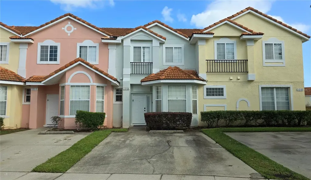 1213 South Beach Circle Kissimmee FL 34746